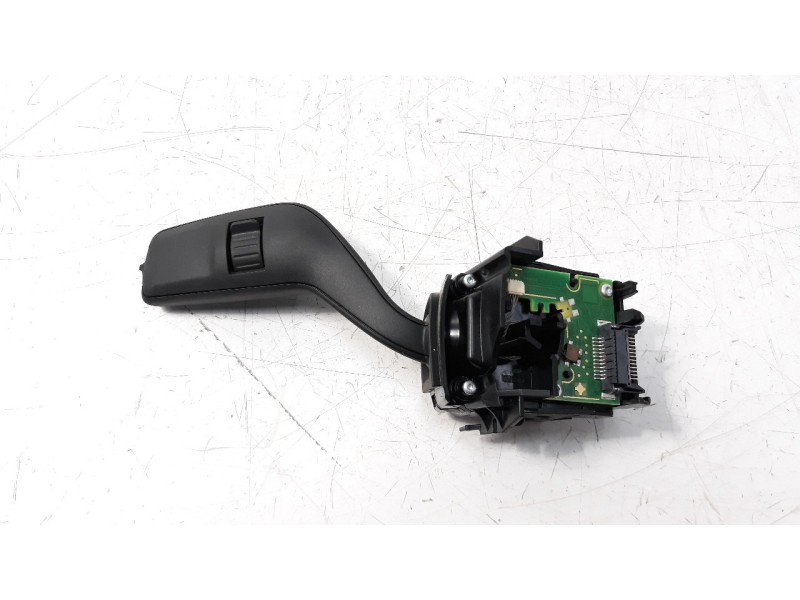 Recambio de mando limpia para ford focus st-line referencia OEM IAM GN1517A553  
