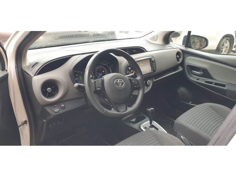 toyota yaris del año 2018