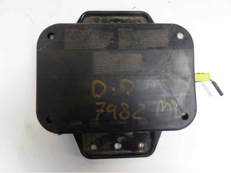 Recambio de airbag lateral derecho para mercedes-benz clase m (w163) 270 cdi (163.113) referencia OEM IAM 1638600605 MB060501002