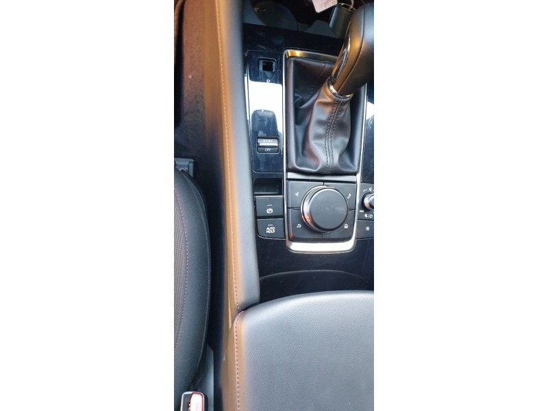 Recambio de palanca freno para mazda 3 berlina (bp) evolution referencia OEM IAM BDGF66EP0A  