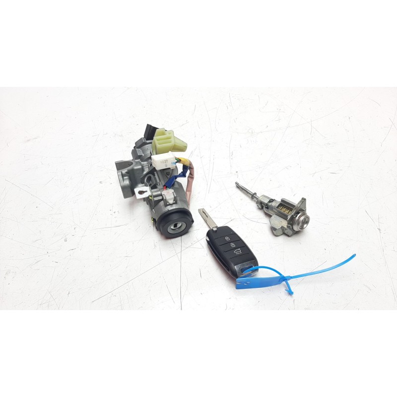 Recambio de conmutador de arranque para kia stonic (ybcuv) 1.2 cat referencia OEM IAM 81910D3000 81900H8C00 