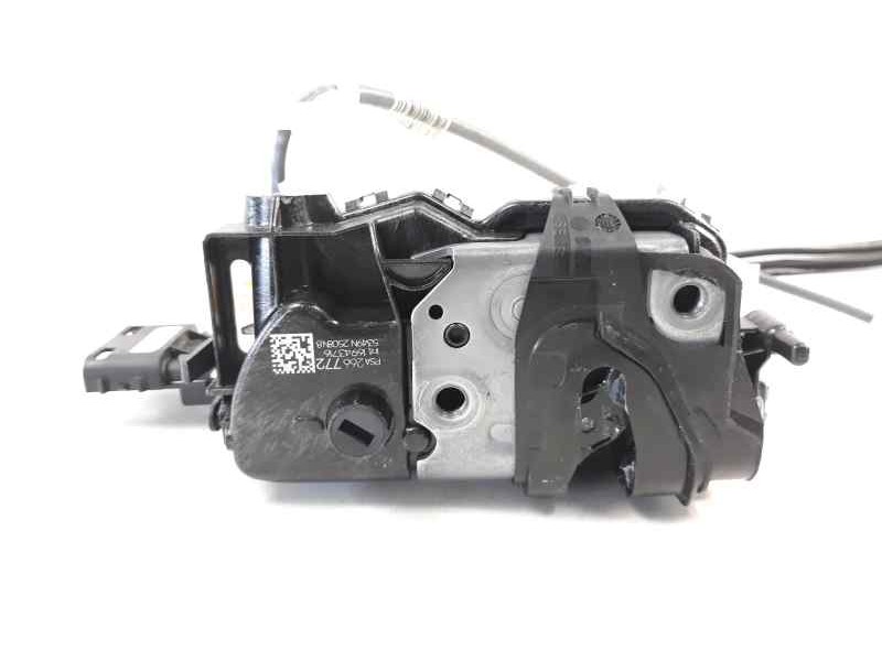 Recambio de cerradura puerta trasera izquierda para citroen c3 aircross 1.6 blue-hdi fap referencia OEM IAM 266772  