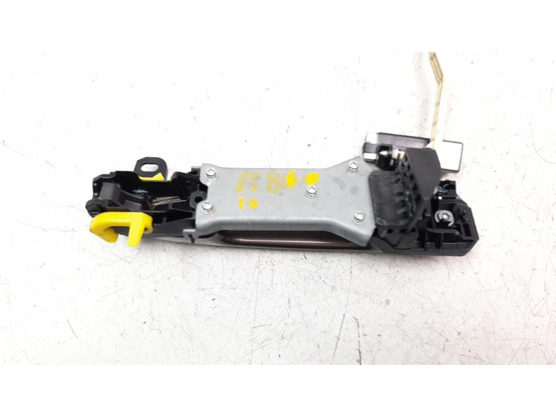 Recambio de maneta exterior trasera derecha para toyota prius+ advance referencia OEM IAM 6920347020  