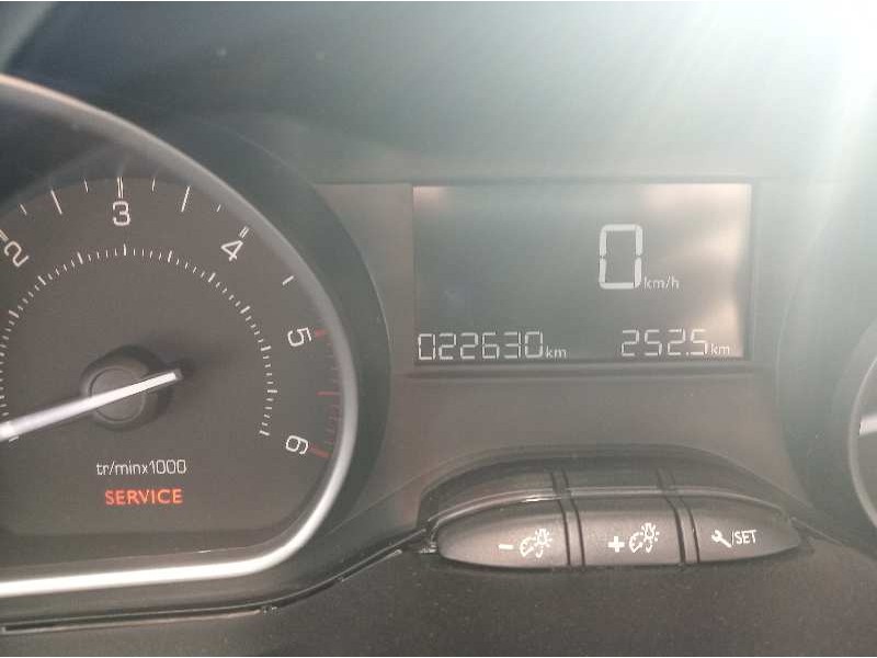 peugeot 2008 (--.2013) del año 2017