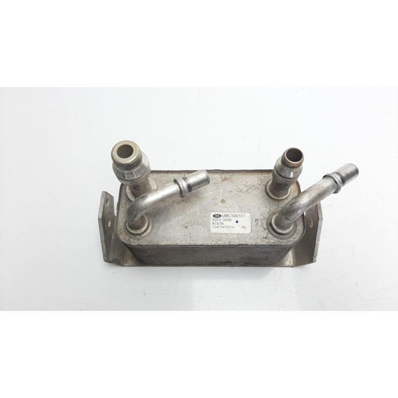 Recambio de enfriador aceite motor para land rover discovery 4 3.0 td v6 cat referencia OEM IAM UBC500101  