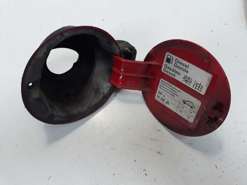Recambio de tapa exterior combustible para volkswagen golf iv berlina (1j1) 1.9 tdi referencia OEM IAM 1J6809857  
