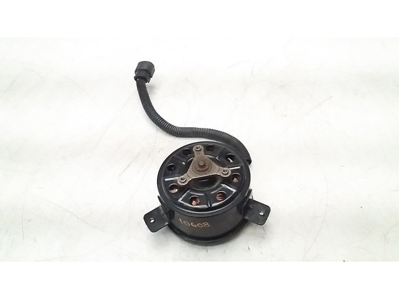 Recambio de electroventilador para kia stonic (ybcuv) 1.2 cat referencia OEM IAM 25380H8370  
