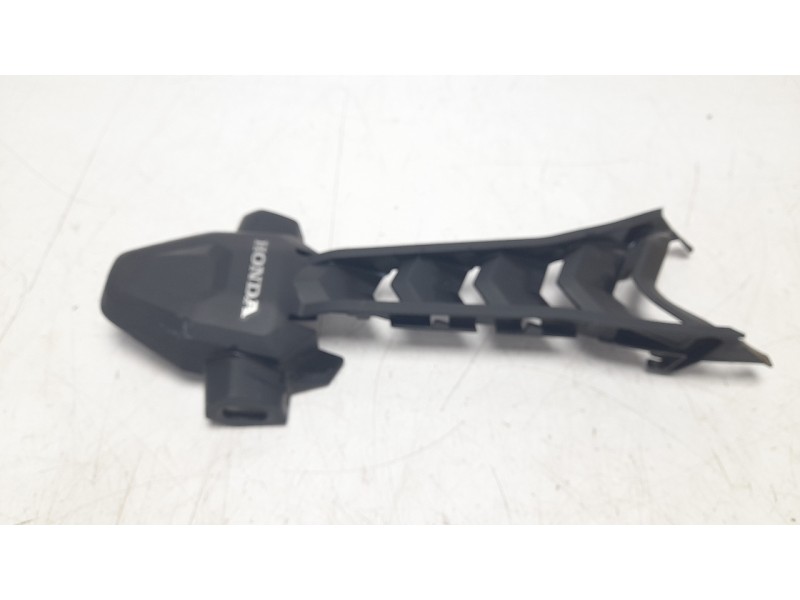 Recambio de moldura para honda cb 650r cb 650r referencia OEM IAM 80151MKYD500  