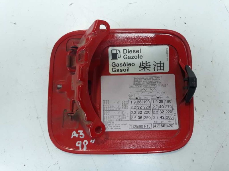 Recambio de tapa exterior combustible para audi a3 (8l) 1.8 20v turbo referencia OEM IAM 8L0010141T  