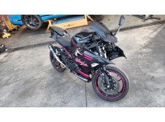 kawasaki ninja 400 del año 2019