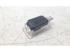 Recambio de luz interior para hyundai tucson classic blue referencia OEM IAM 9262033000   2