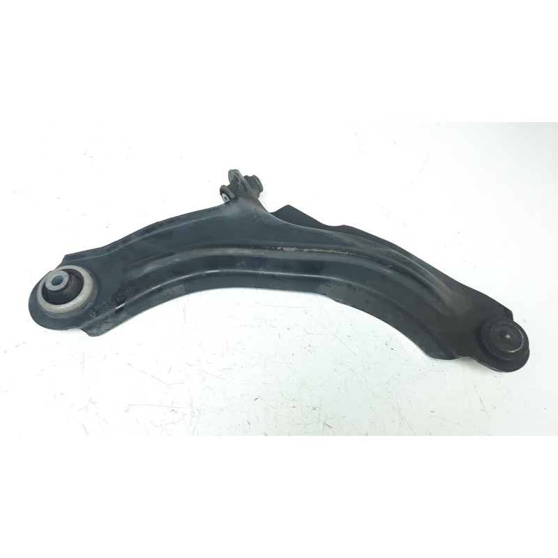 Recambio de brazo suspension inferior delantero izquierdo para renault clio iv 1.5 dci diesel fap referencia OEM IAM 545050399R 