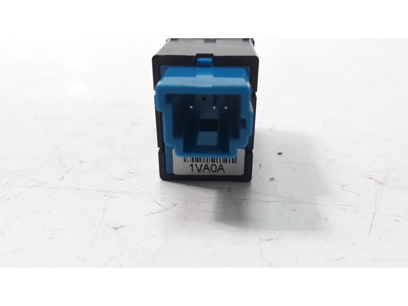Recambio de interruptor para nissan qashqai (j11) 1.5 dci cat referencia OEM IAM 251533AA0A  