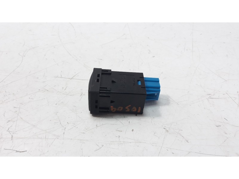 Recambio de interruptor para nissan qashqai (j11) 1.5 dci cat referencia OEM IAM 251533AA0A  