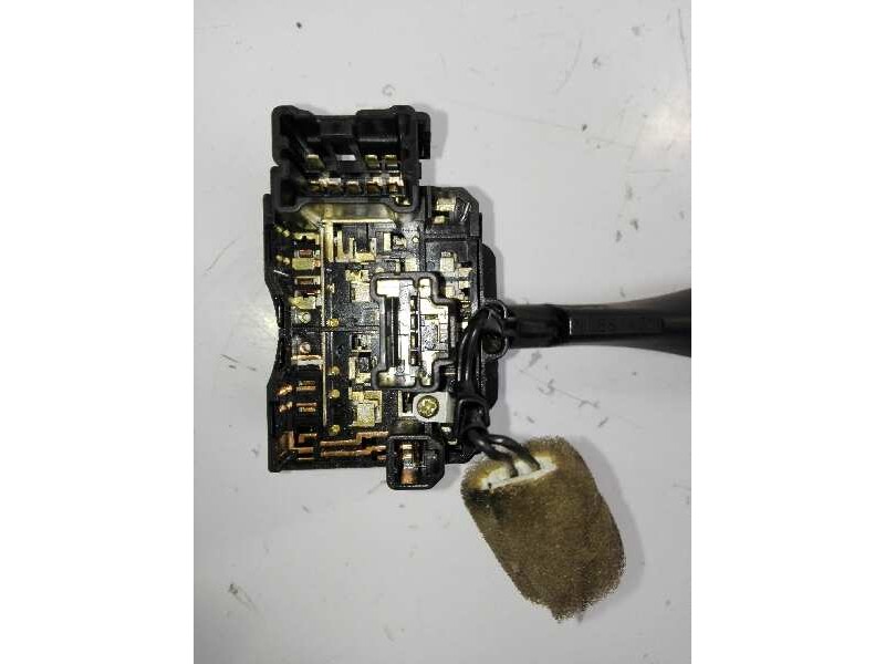 Recambio de mando intermitentes para nissan pick-up (d22) 2.5 16v turbodiesel cat referencia OEM IAM   