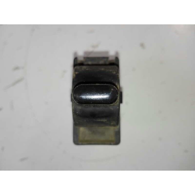 Recambio de mando elevalunas trasero derecho para nissan pick-up (d22) 2.5 16v turbodiesel cat referencia OEM IAM   