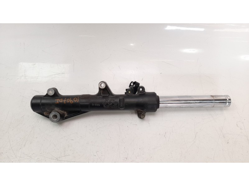 Recambio de amortiguador delantero izquierdo para honda pcx 125 referencia OEM IAM 51520KWN901  