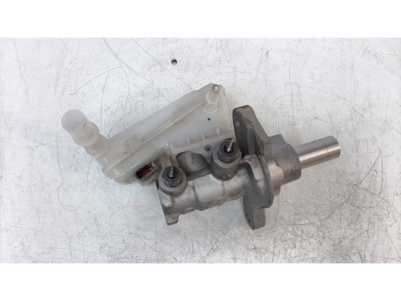 Recambio de bomba freno para ford transit courier 1.5 tdci cat referencia OEM IAM 0204054029  