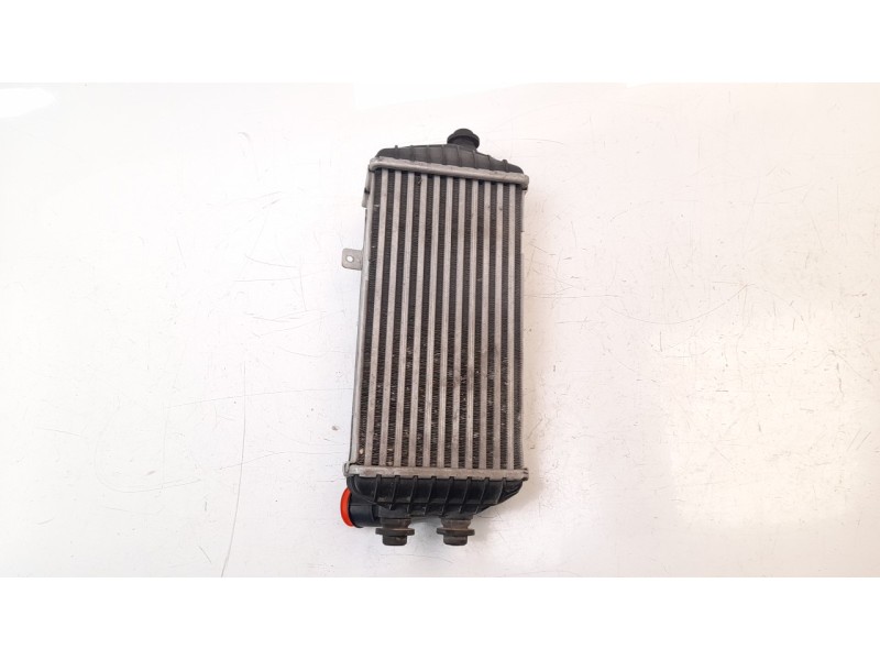 Recambio de intercooler para kia stonic (ybcuv) 1.2 cat referencia OEM IAM 282702A320 82014711 30978