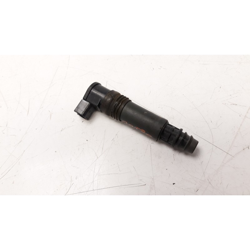 Recambio de bobina encendido para honda cbr 900rr/cbr 1000rr/cbr 1100 xx fireblade   (sc50) referencia OEM IAM 1297003881  