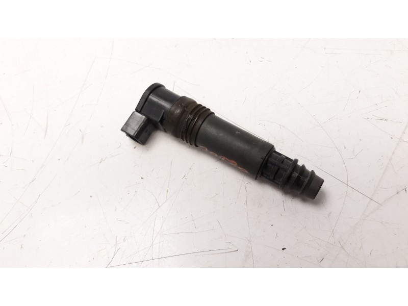 Recambio de bobina encendido para honda cbr 900rr/cbr 1000rr/cbr 1100 xx fireblade   (sc50) referencia OEM IAM 1297003881  