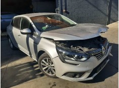 renault megane iv berlina 5p del año 2016 2
