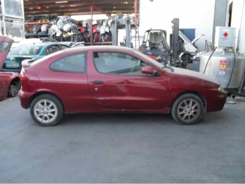 renault megane i coupe fase 2 (da..) del año 2000
