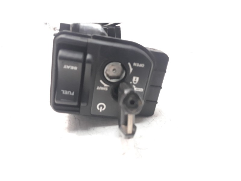 Recambio de conmutador de arranque para honda pcx 125 referencia OEM IAM 35100KWN901  