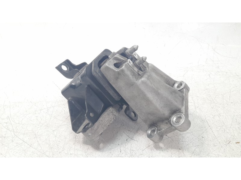 Recambio de soporte motor izquierdo para hyundai tucson classic blue referencia OEM IAM 21830D3100  