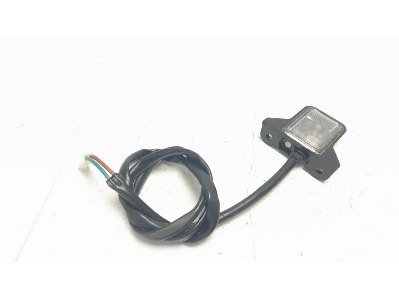 Recambio de piloto matricula para honda cb 650r cb 650r referencia OEM IAM 33720MKYD51  