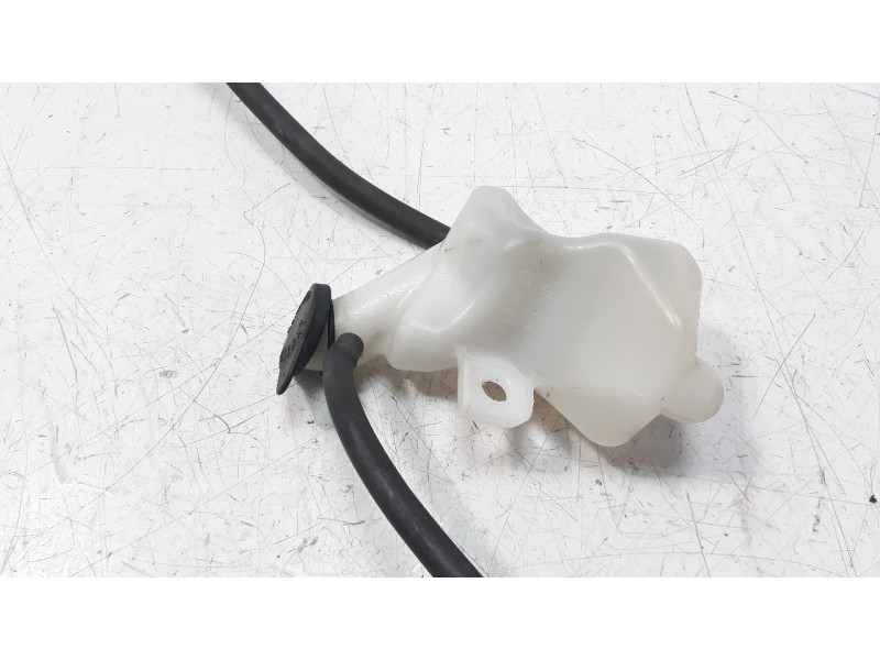 Recambio de deposito expansion para honda pcx 125 referencia OEM IAM 19111K35V00  