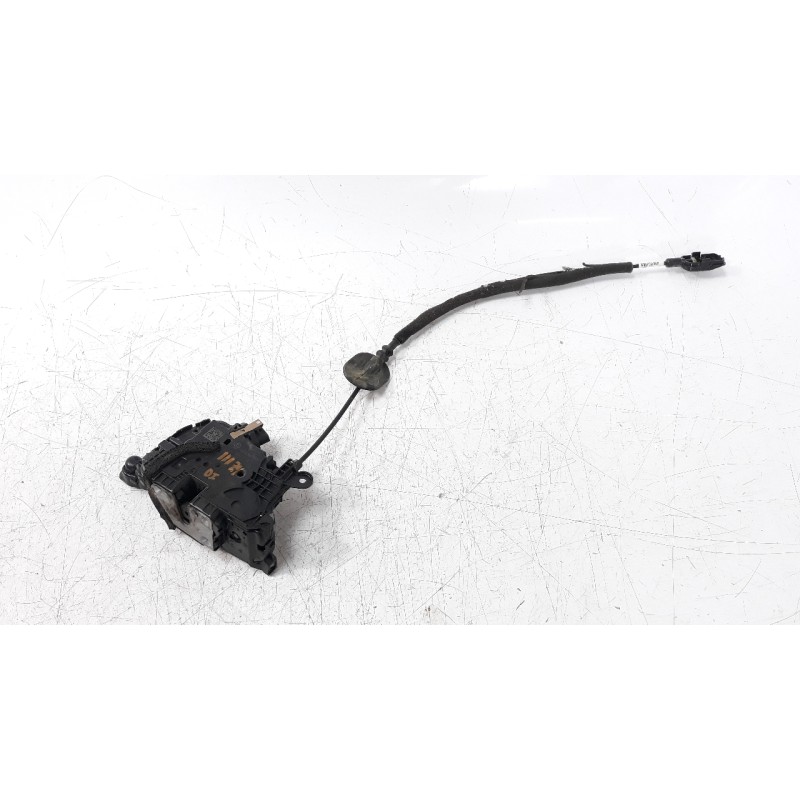 Recambio de cerradura puerta delantera izquierda para renault captur 1.5 dci diesel fap energy referencia OEM IAM 805030788R  