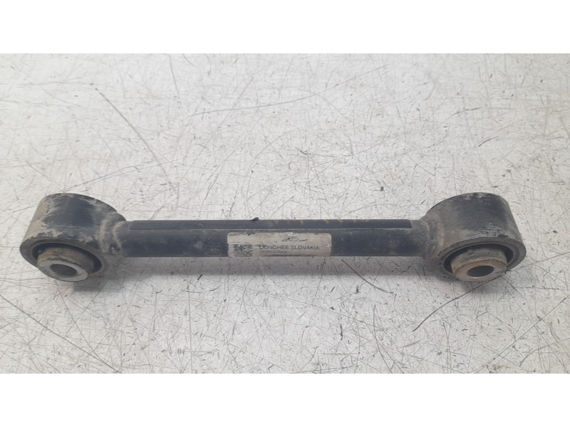 Recambio de brazo suspension trasero derecho para kia sportage business 2wd referencia OEM IAM 55250D7000  