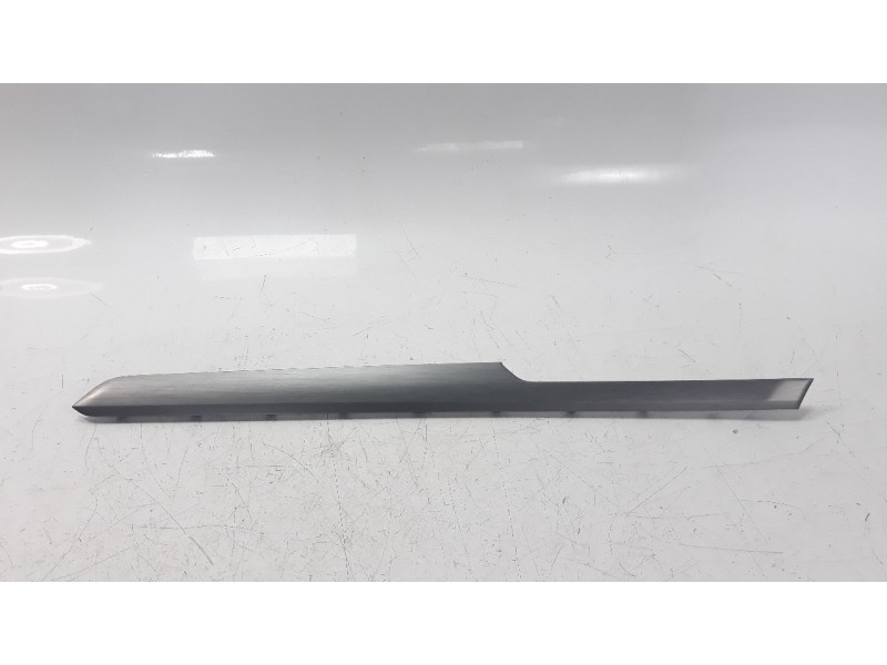 Recambio de moldura para volkswagen passat variant (3g5) 2.0 tdi referencia OEM IAM 3G0867439  