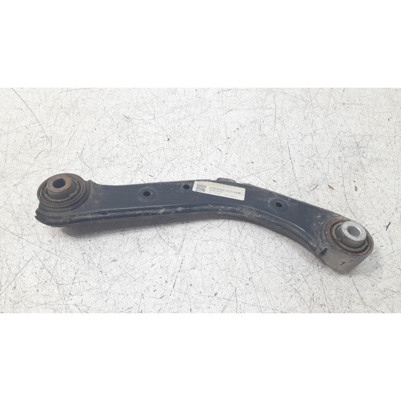Recambio de brazo suspension superior trasero izquierdo para kia sportage business 2wd referencia OEM IAM 55100D3050  
