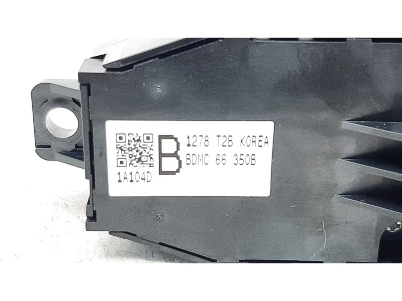 Recambio de mando elevalunas delantero izquierdo para mazda 3 berlina (bp) evolution referencia OEM IAM BDMC66350B  