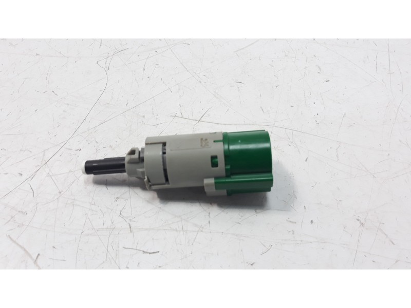 Recambio de interruptor para citroen c3 1.5 blue-hdi fap referencia OEM IAM 9818232480  49921L