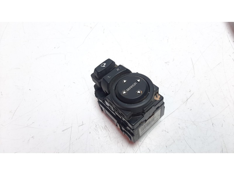 Recambio de mando retrovisor para kia stonic (ybcuv) 1.2 cat referencia OEM IAM 4D64801000  