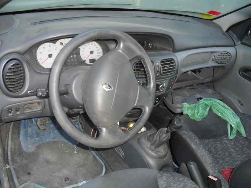 renault megane i coupe fase 2 (da..) del año 2000