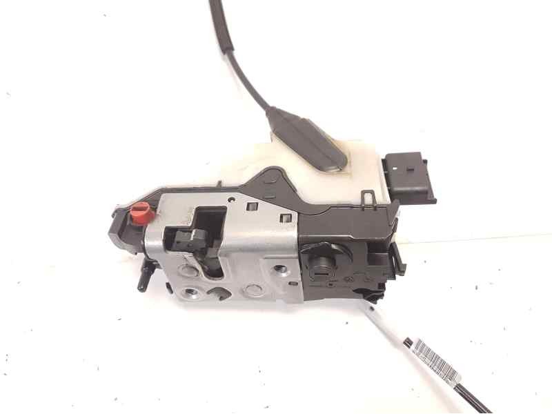 Recambio de cerradura puerta trasera izquierda para peugeot 208 style referencia OEM IAM 9812501280  