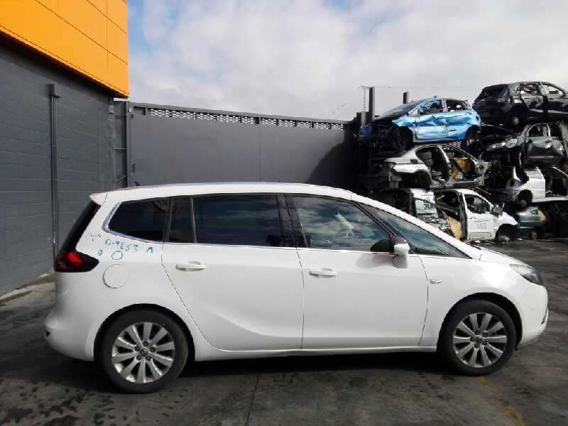 opel zafira tourer del año 2014