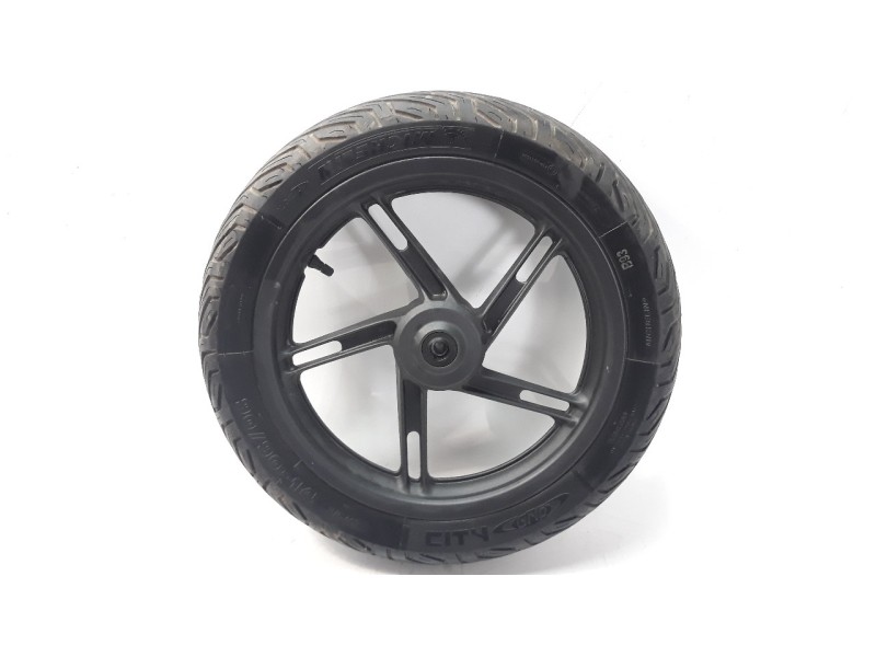 Recambio de llanta para honda pcx 125 referencia OEM IAM 44650KWN901ZA  