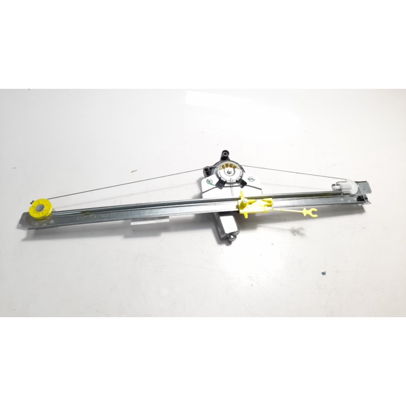 Recambio de elevalunas delantero derecho para renault trafic combi (ab 4.01) referencia OEM IAM 8070000QAL 106194801 105588