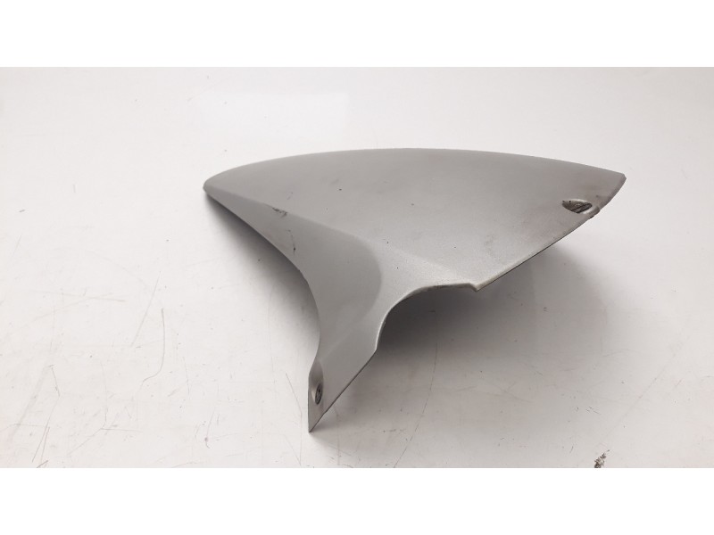 Recambio de guardabarros trasero para honda cbr 900rr/cbr 1000rr/cbr 1100 xx fireblade   (sc50) referencia OEM IAM   