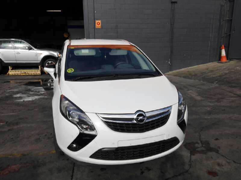 opel zafira tourer del año 2014