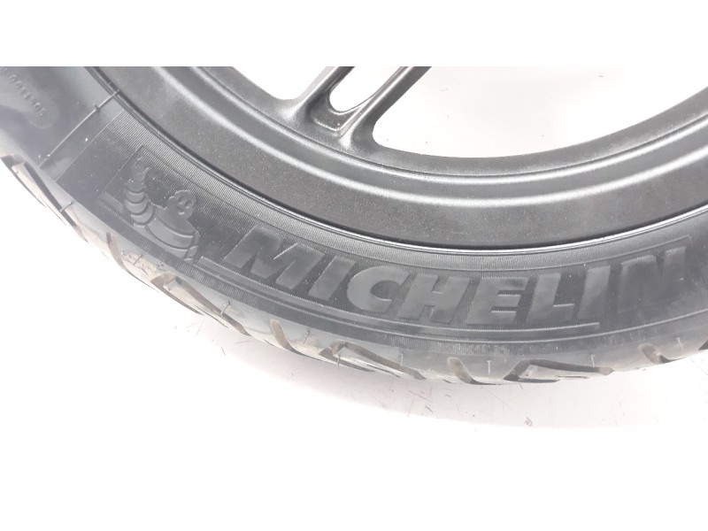 Recambio de llanta para honda pcx 125 referencia OEM IAM 42650KWN901ZA  