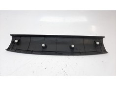 Recambio de moldura para toyota rav4 hybrid 4x2 advance referencia OEM IAM 6793942050   2