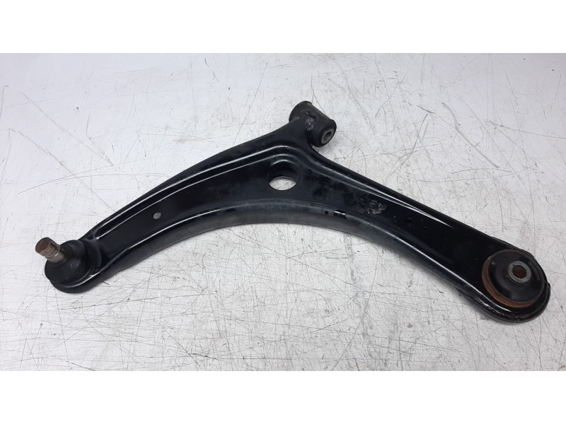 Recambio de brazo suspension inferior delantero izquierdo para mitsubishi outlander (gf0) phev kaiteki 4wd referencia OEM IAM 40