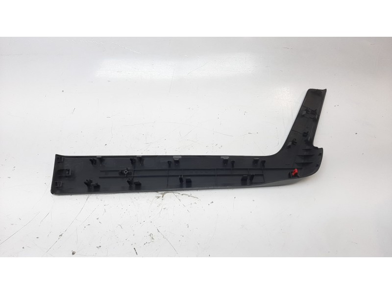 Recambio de moldura para toyota rav4 hybrid 4x2 advance referencia OEM IAM 7464142070  