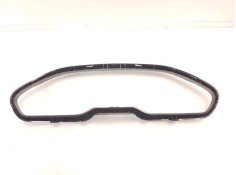 Recambio de moldura para peugeot 208 style referencia OEM IAM    2